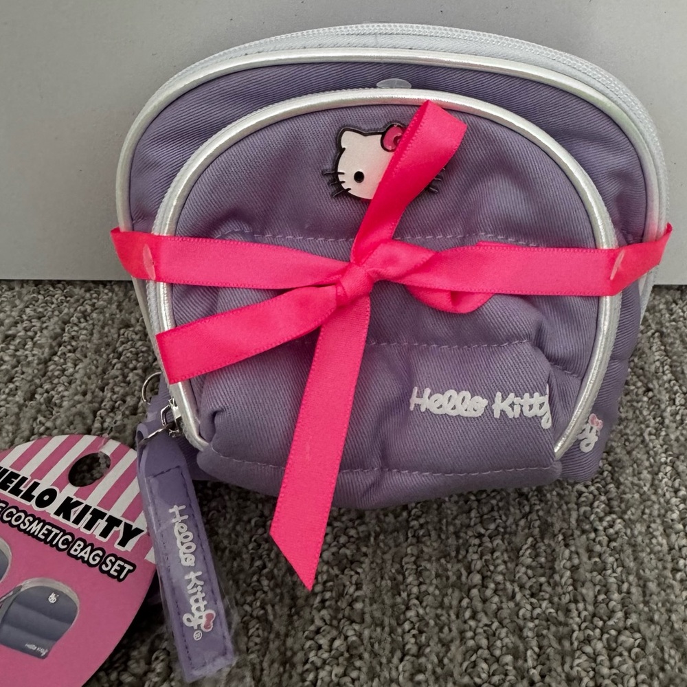 NWT Hello Kitty Pink and Gray Cosmetic Bag Set